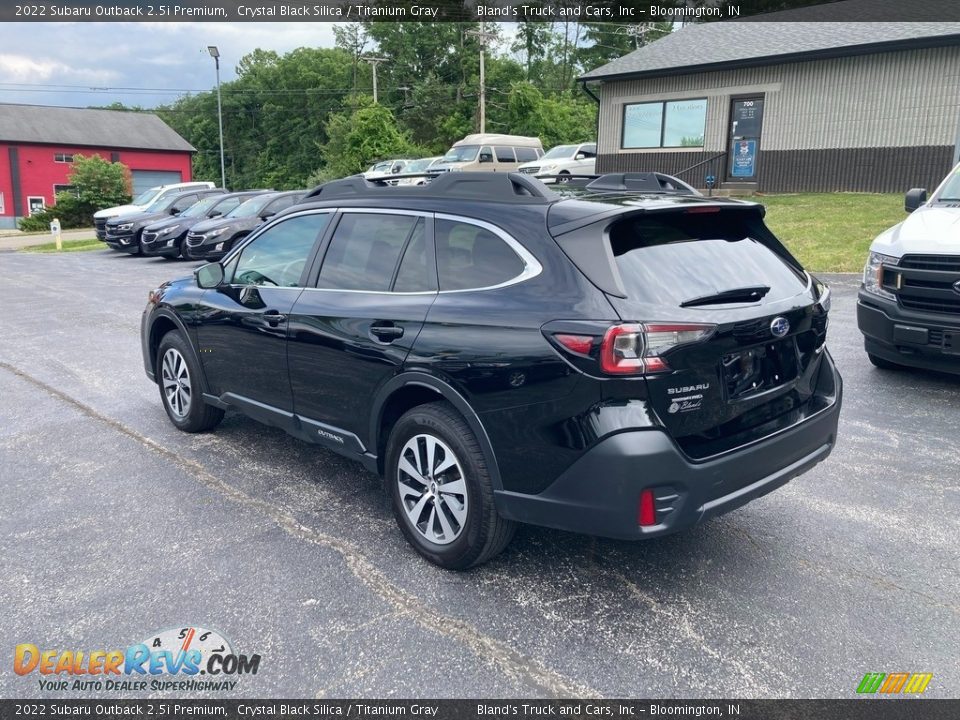 2022 Subaru Outback 2.5i Premium Crystal Black Silica / Titanium Gray Photo #3