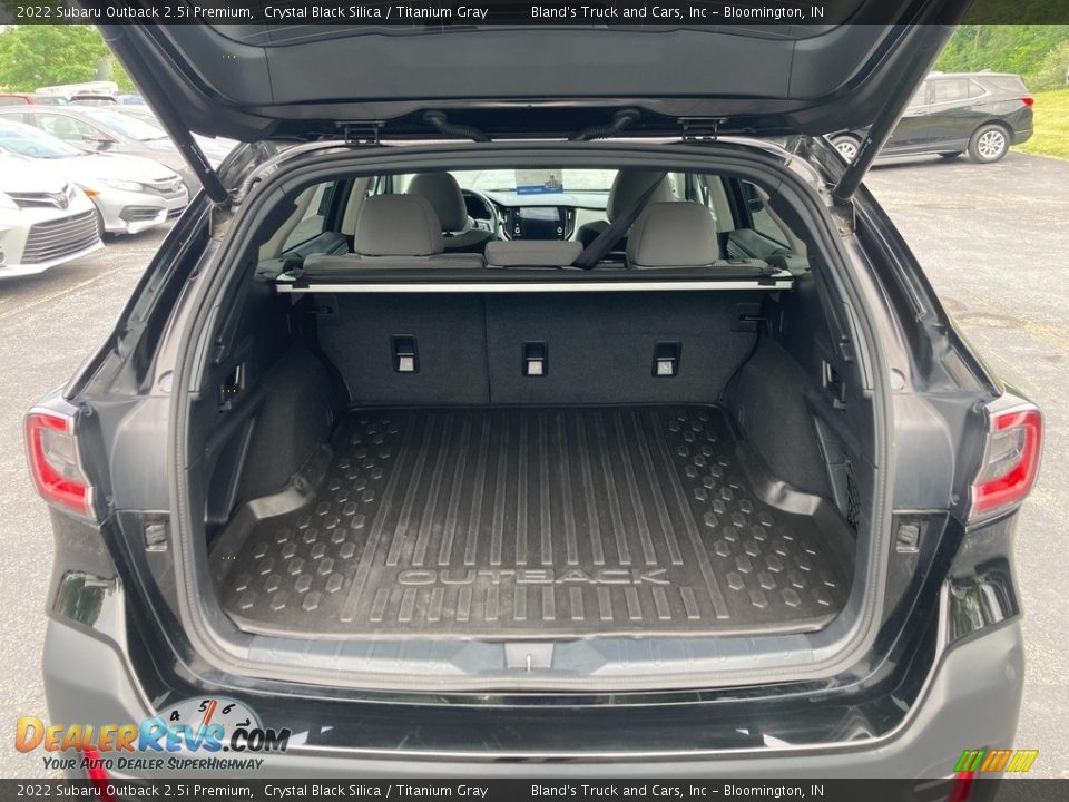 2022 Subaru Outback 2.5i Premium Trunk Photo #8