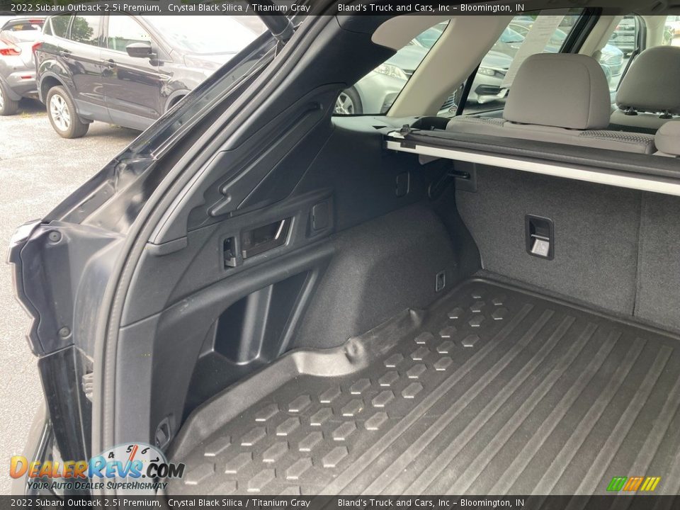 2022 Subaru Outback 2.5i Premium Crystal Black Silica / Titanium Gray Photo #9