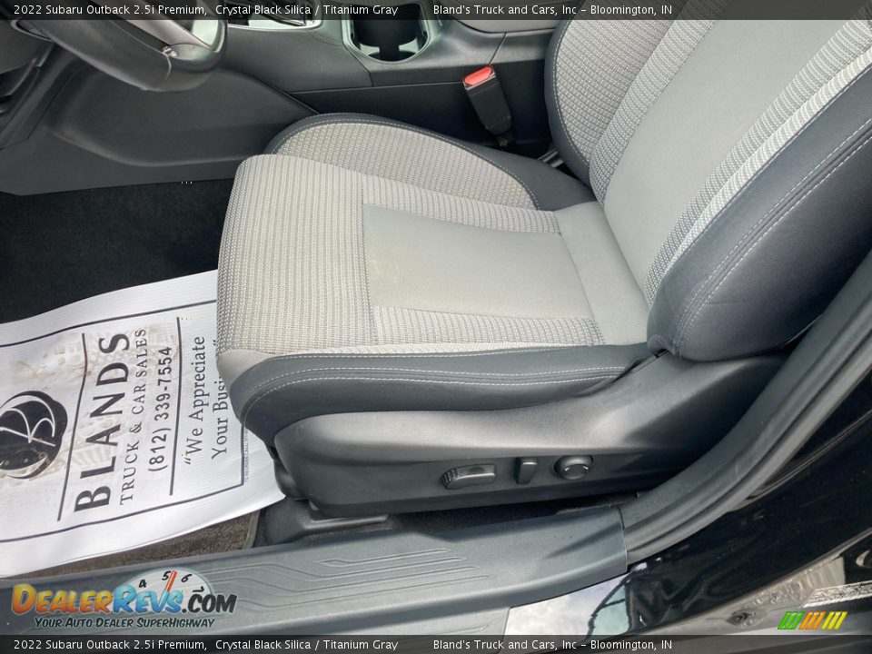 Front Seat of 2022 Subaru Outback 2.5i Premium Photo #14