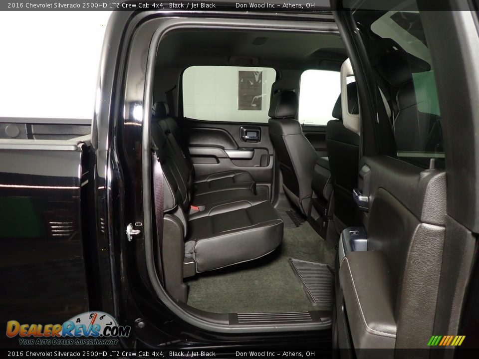 Rear Seat of 2016 Chevrolet Silverado 2500HD LTZ Crew Cab 4x4 Photo #33