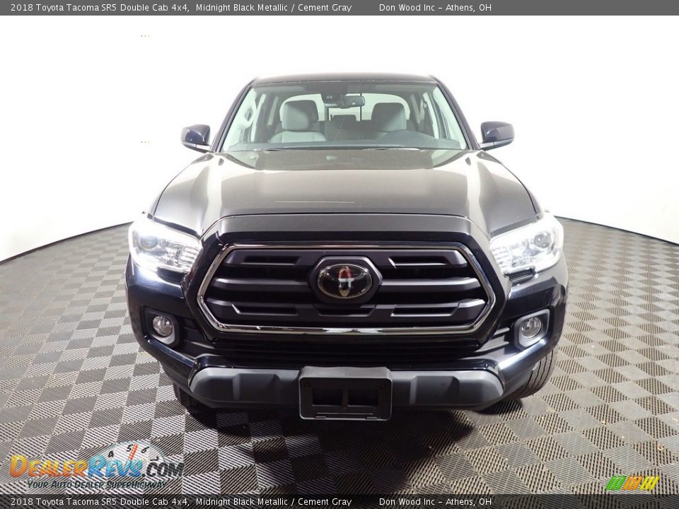 2018 Toyota Tacoma SR5 Double Cab 4x4 Midnight Black Metallic / Cement Gray Photo #4