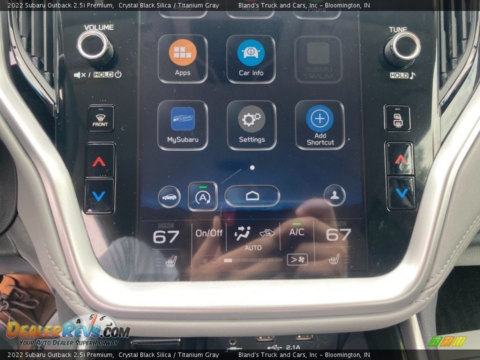 Controls of 2022 Subaru Outback 2.5i Premium Photo #32