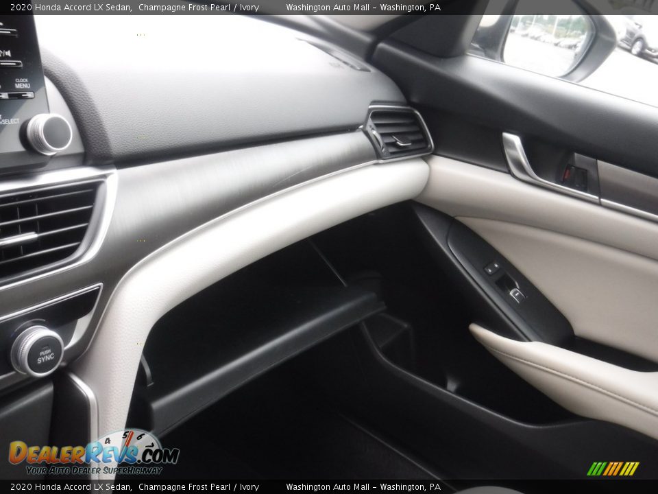 2020 Honda Accord LX Sedan Champagne Frost Pearl / Ivory Photo #23