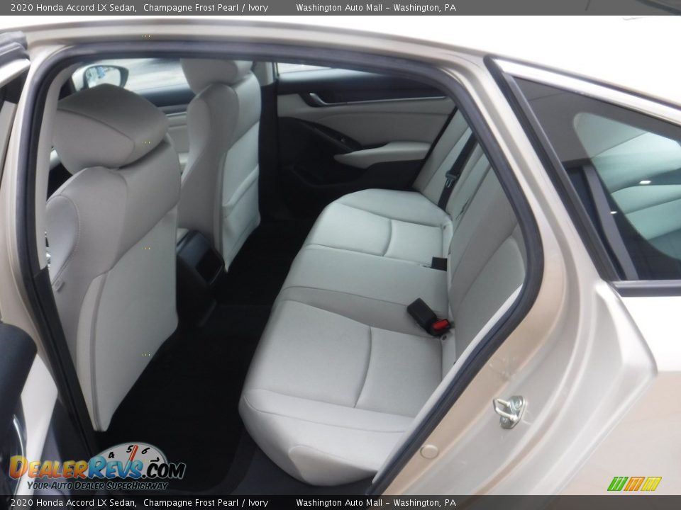 2020 Honda Accord LX Sedan Champagne Frost Pearl / Ivory Photo #28