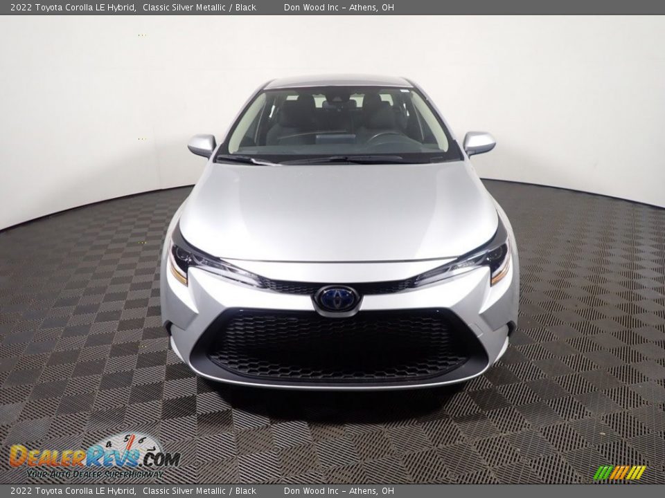 2022 Toyota Corolla LE Hybrid Classic Silver Metallic / Black Photo #4