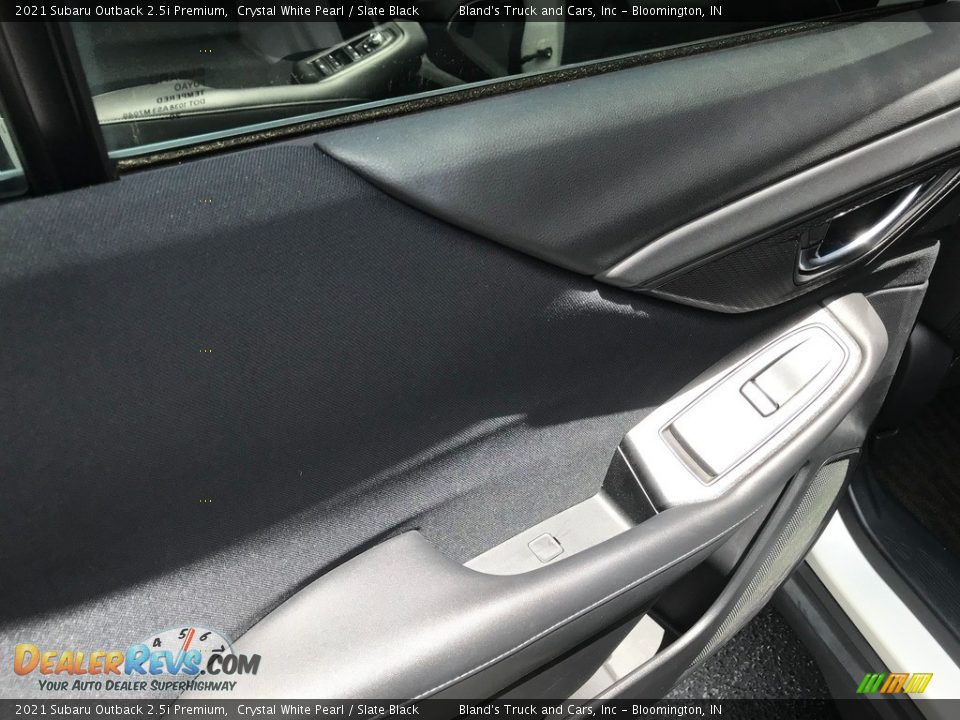 2021 Subaru Outback 2.5i Premium Crystal White Pearl / Slate Black Photo #24