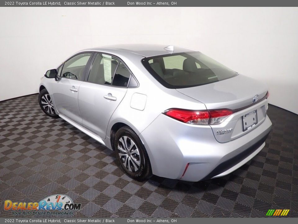 2022 Toyota Corolla LE Hybrid Classic Silver Metallic / Black Photo #10