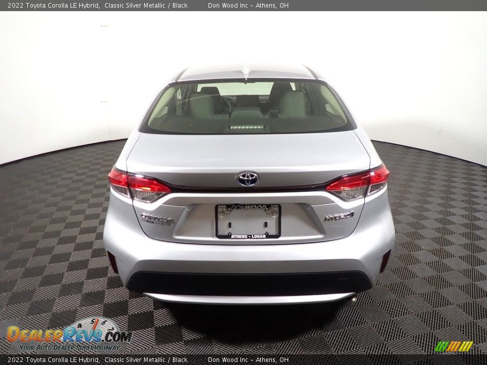 2022 Toyota Corolla LE Hybrid Classic Silver Metallic / Black Photo #11
