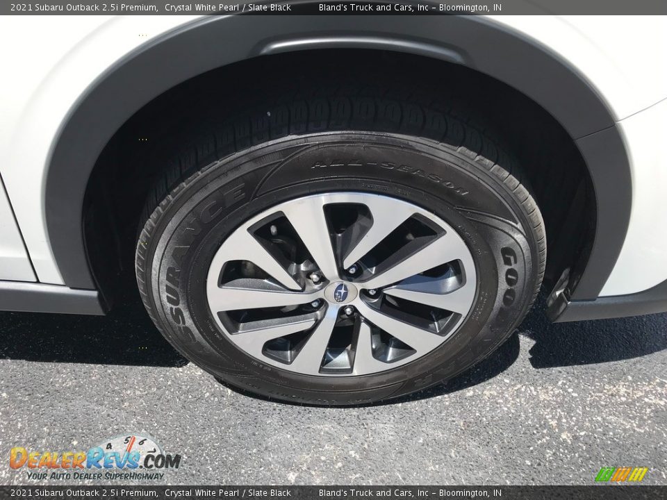 2021 Subaru Outback 2.5i Premium Crystal White Pearl / Slate Black Photo #31