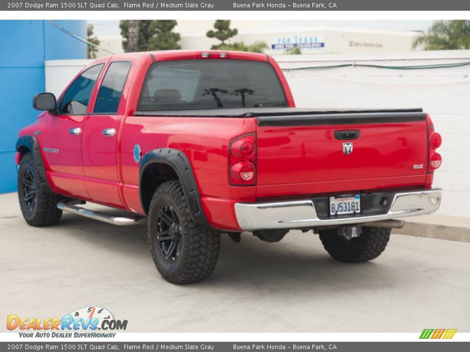 2007 Dodge Ram 1500 SLT Quad Cab Flame Red / Medium Slate Gray Photo #2