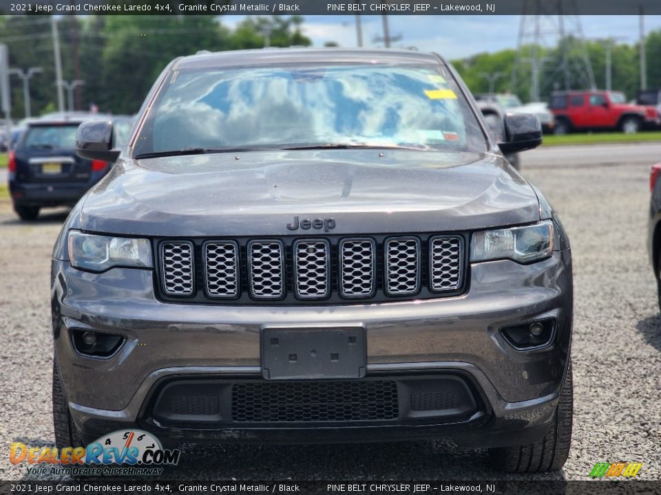 2021 Jeep Grand Cherokee Laredo 4x4 Granite Crystal Metallic / Black Photo #2