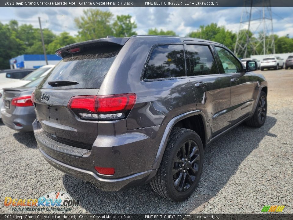 2021 Jeep Grand Cherokee Laredo 4x4 Granite Crystal Metallic / Black Photo #3