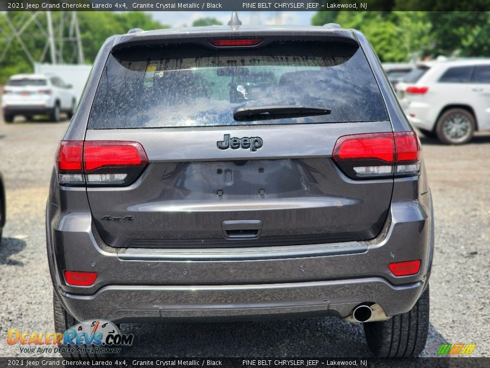 2021 Jeep Grand Cherokee Laredo 4x4 Granite Crystal Metallic / Black Photo #4