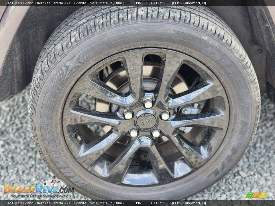 2021 Jeep Grand Cherokee Laredo 4x4 Granite Crystal Metallic / Black Photo #6