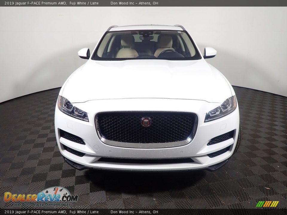 2019 Jaguar F-PACE Premium AWD Fuji White / Latte Photo #6