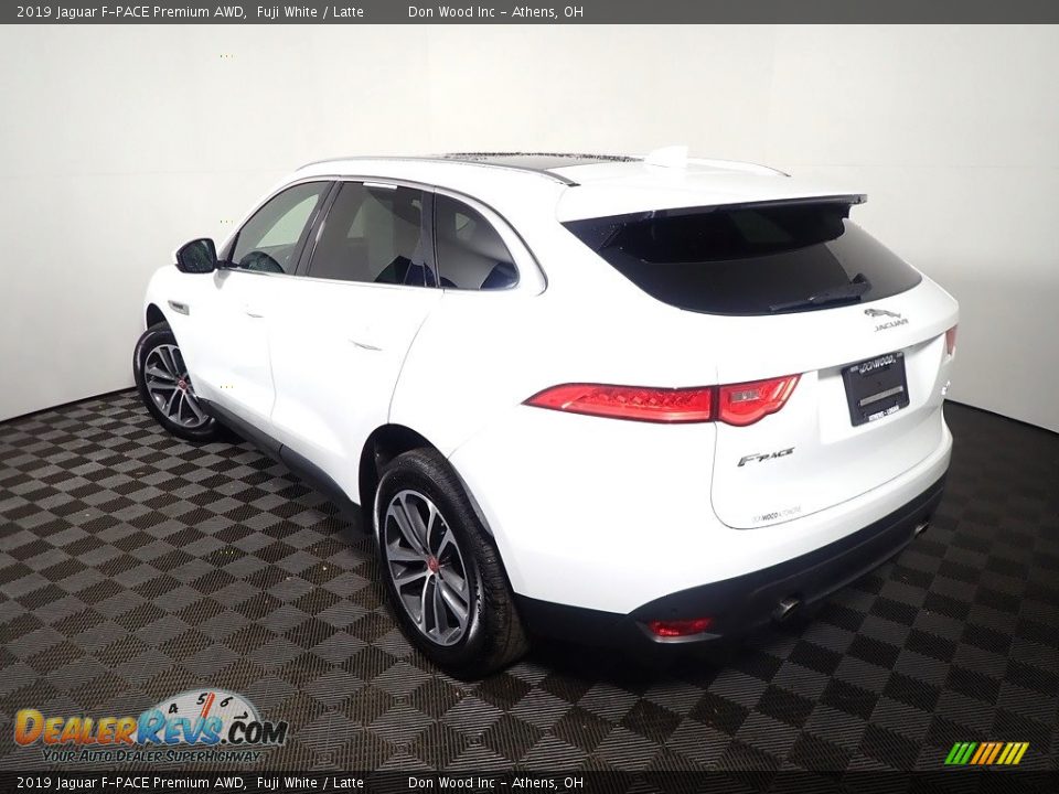 2019 Jaguar F-PACE Premium AWD Fuji White / Latte Photo #12