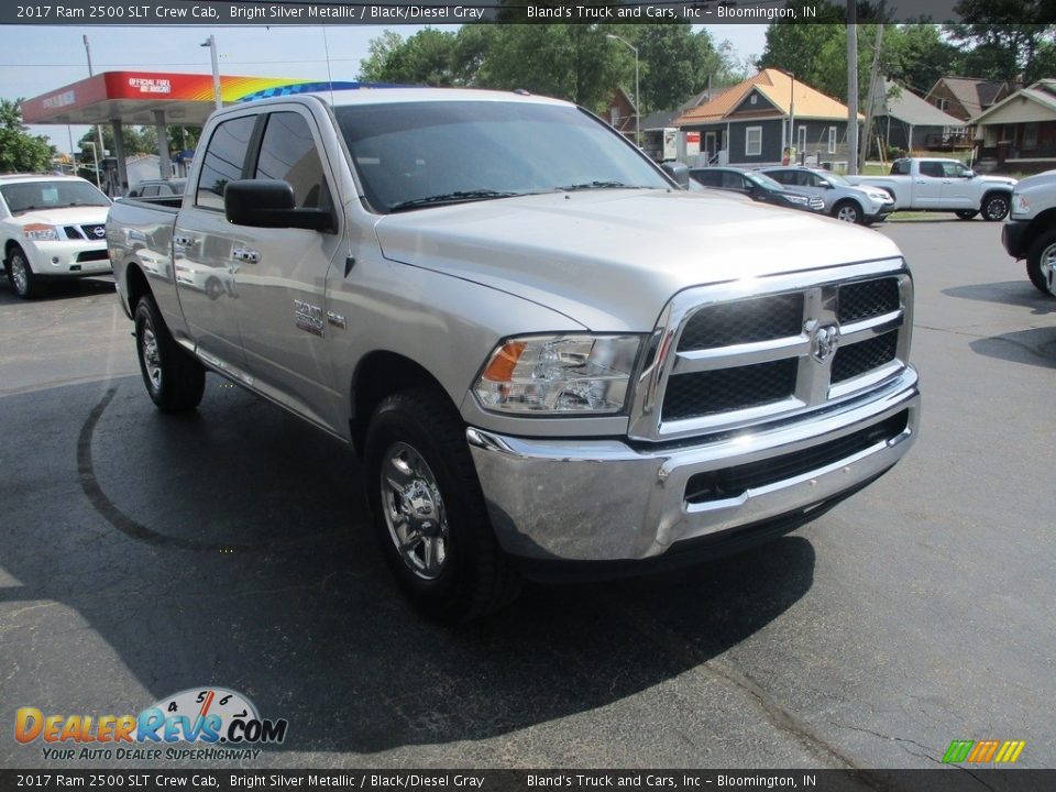 2017 Ram 2500 SLT Crew Cab Bright Silver Metallic / Black/Diesel Gray Photo #5