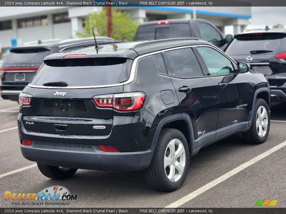 2020 Jeep Compass Latitude 4x4 Diamond Black Crystal Pearl / Black Photo #3