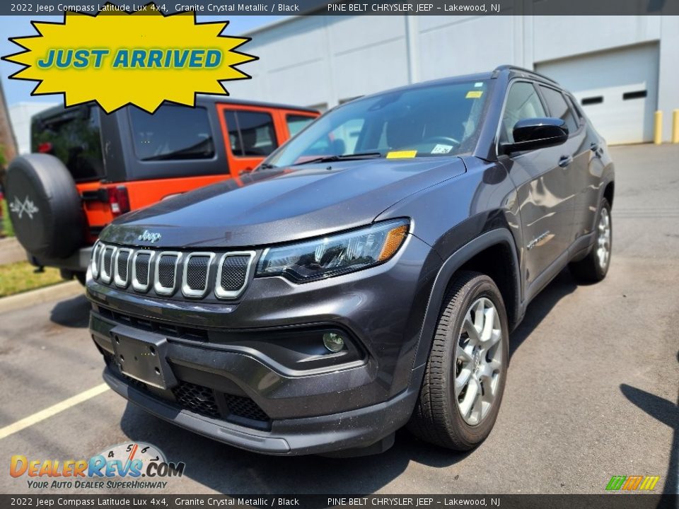 2022 Jeep Compass Latitude Lux 4x4 Granite Crystal Metallic / Black Photo #1