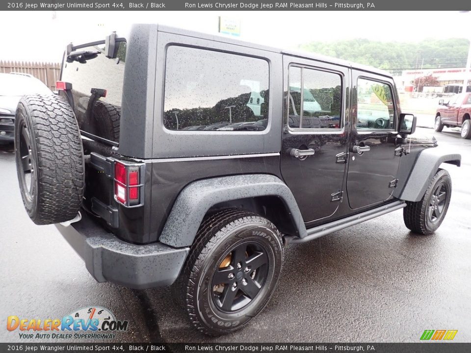 2016 Jeep Wrangler Unlimited Sport 4x4 Black / Black Photo #6