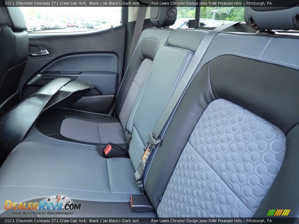 Rear Seat of 2021 Chevrolet Colorado Z71 Crew Cab 4x4 Photo #12