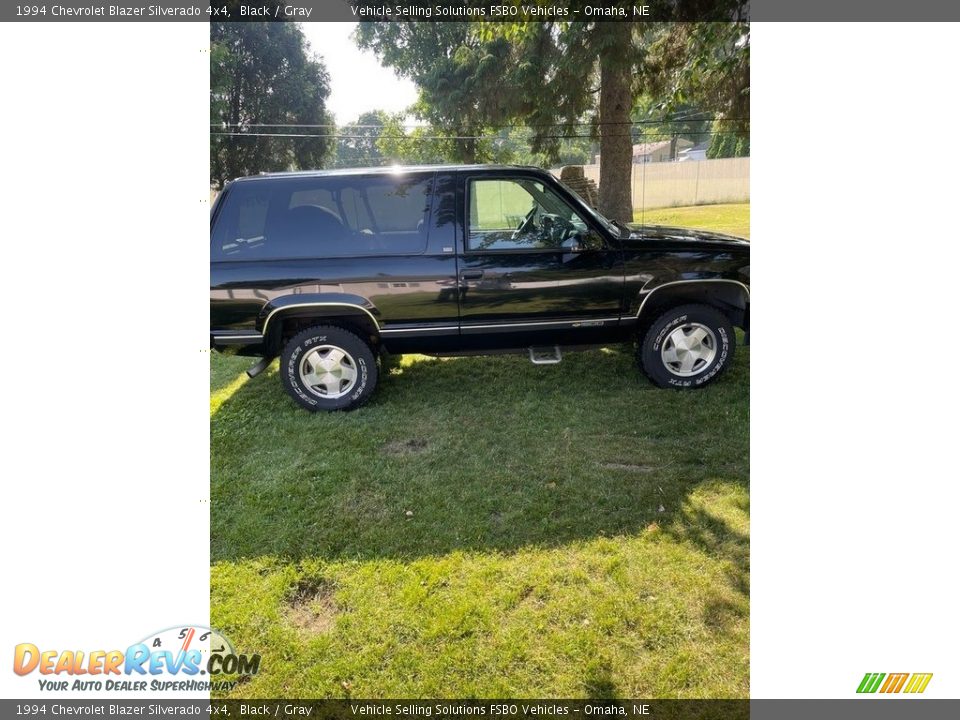 1994 Chevrolet Blazer Silverado 4x4 Black / Gray Photo #11