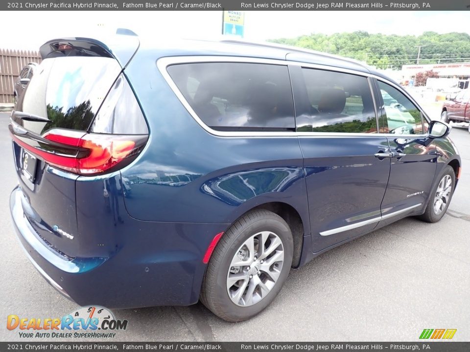 2021 Chrysler Pacifica Hybrid Pinnacle Fathom Blue Pearl / Caramel/Black Photo #6