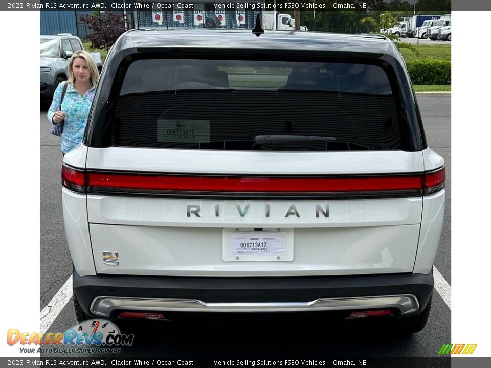 2023 Rivian R1S Adventure AWD Glacier White / Ocean Coast Photo #6