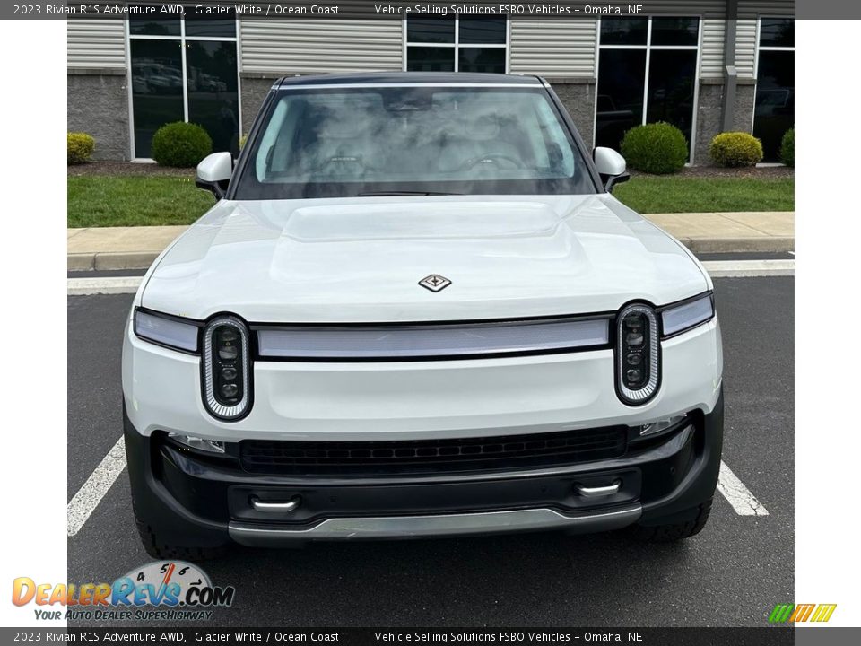 2023 Rivian R1S Adventure AWD Glacier White / Ocean Coast Photo #7