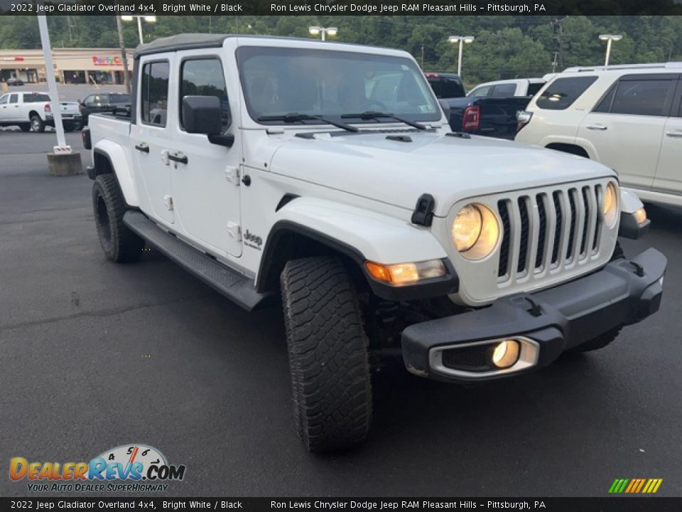 2022 Jeep Gladiator Overland 4x4 Bright White / Black Photo #3