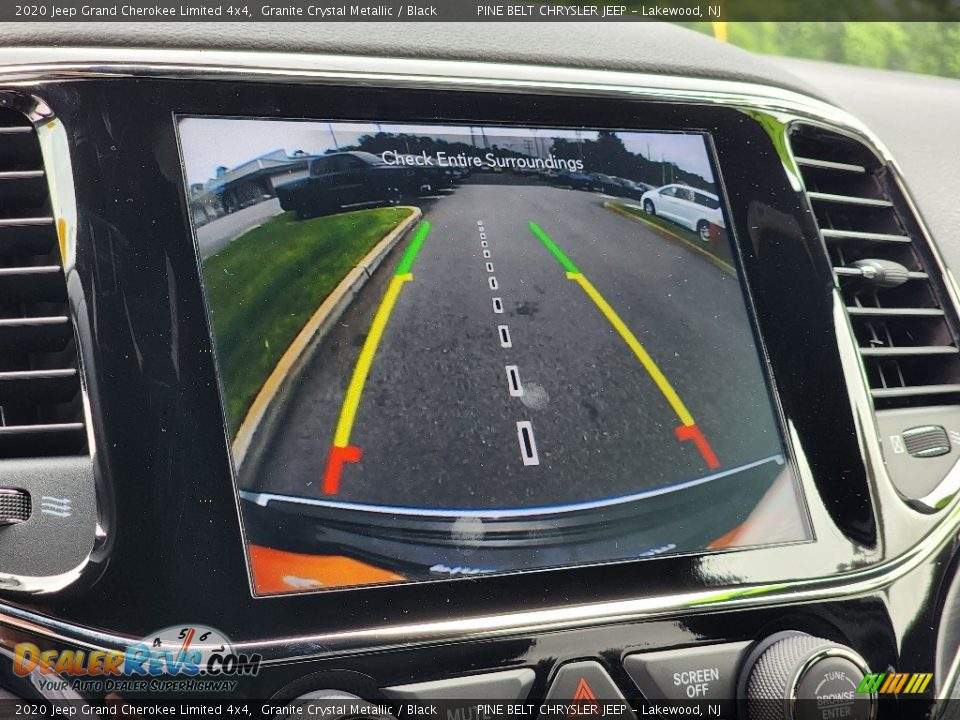 Controls of 2020 Jeep Grand Cherokee Limited 4x4 Photo #7