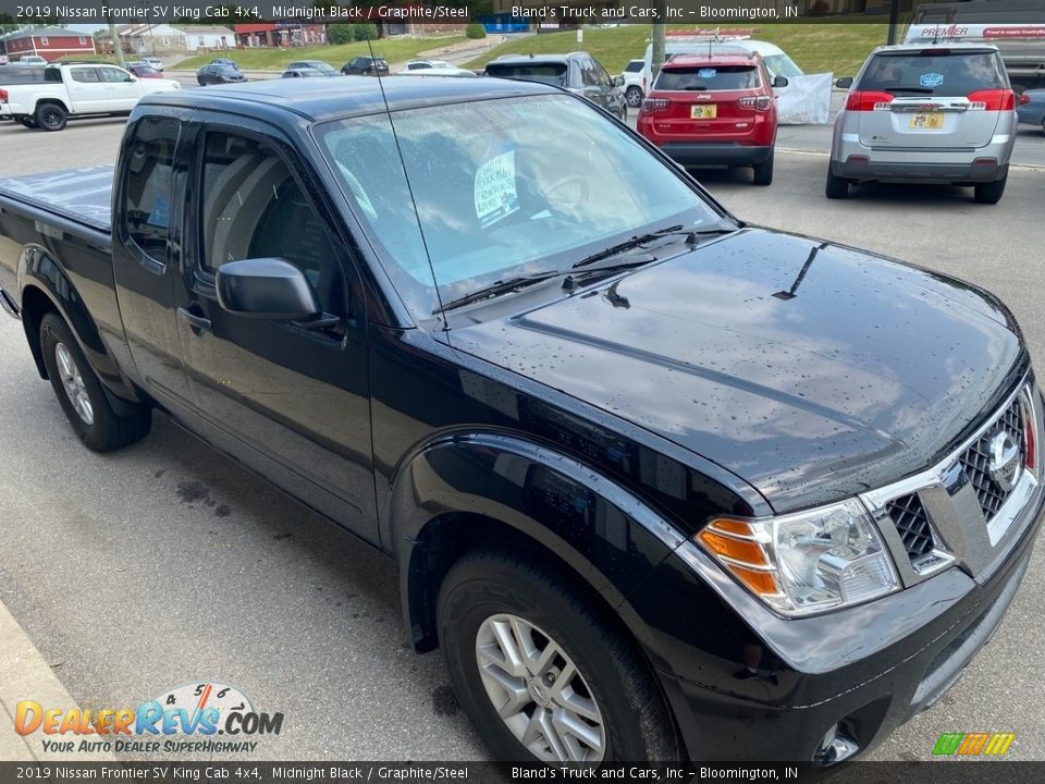 2019 Nissan Frontier SV King Cab 4x4 Midnight Black / Graphite/Steel Photo #35