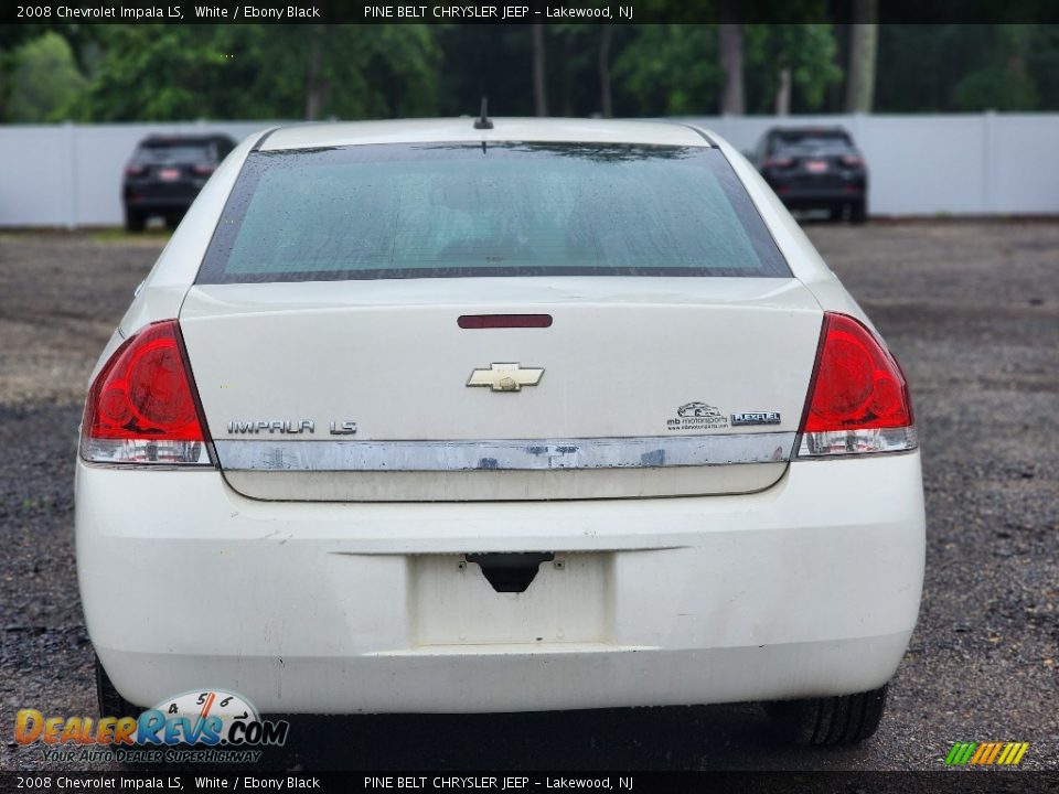 2008 Chevrolet Impala LS White / Ebony Black Photo #3