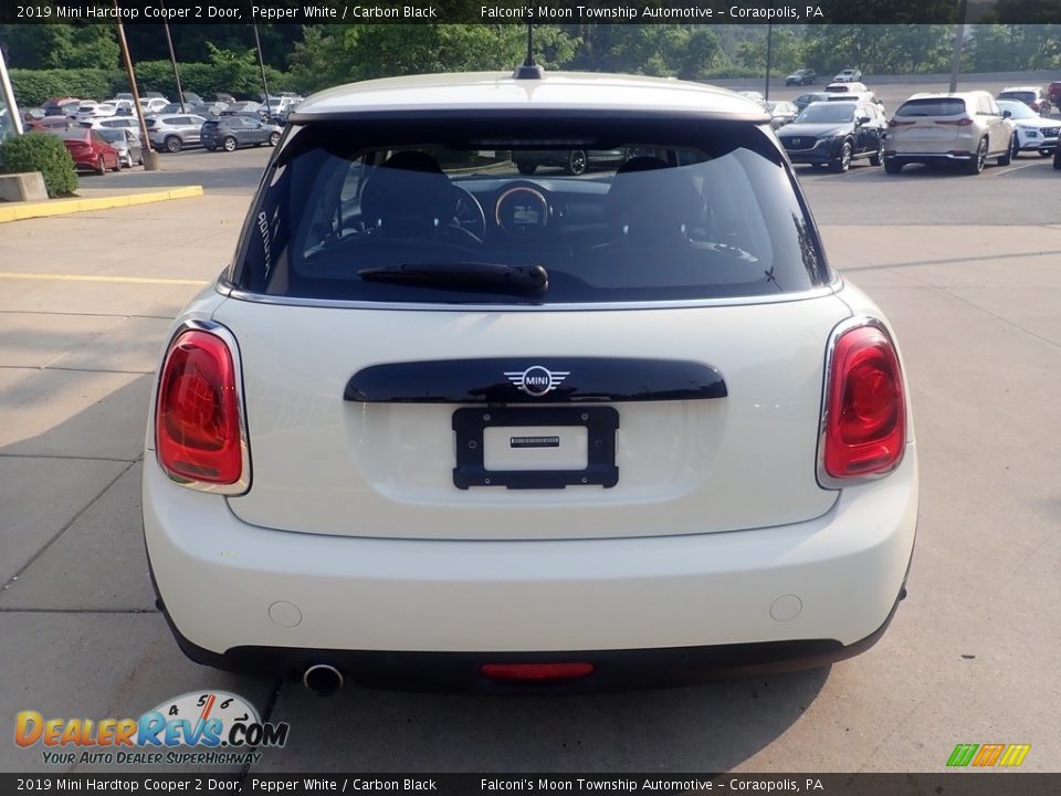 2019 Mini Hardtop Cooper 2 Door Pepper White / Carbon Black Photo #3