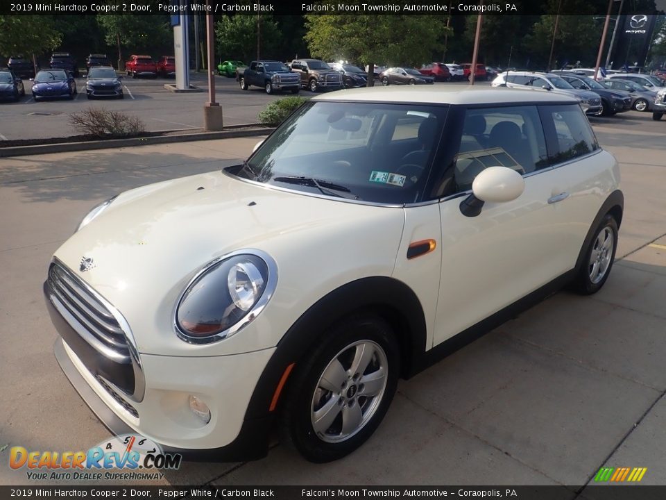 2019 Mini Hardtop Cooper 2 Door Pepper White / Carbon Black Photo #7