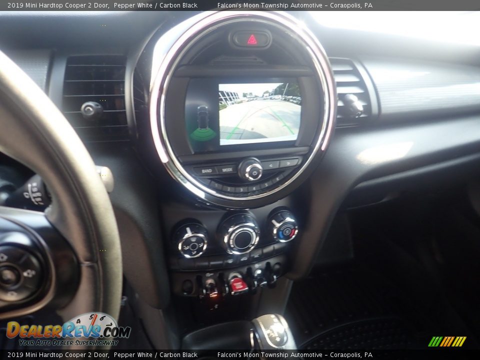 2019 Mini Hardtop Cooper 2 Door Pepper White / Carbon Black Photo #21