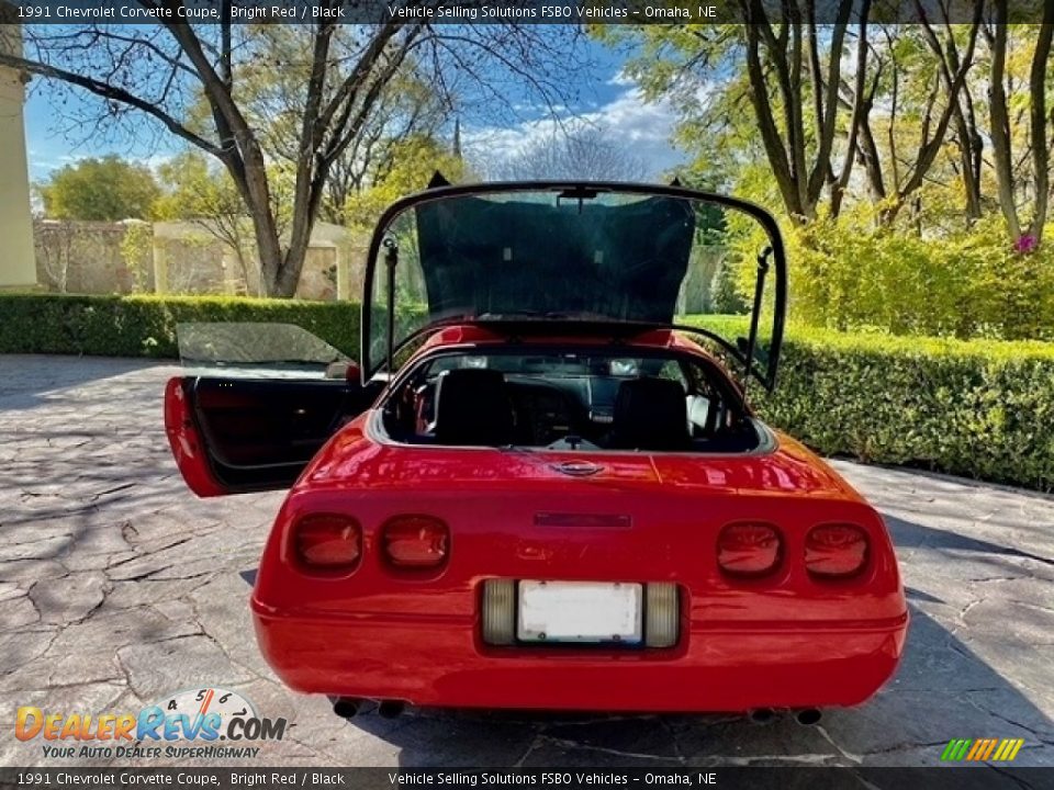 1991 Chevrolet Corvette Coupe Bright Red / Black Photo #17