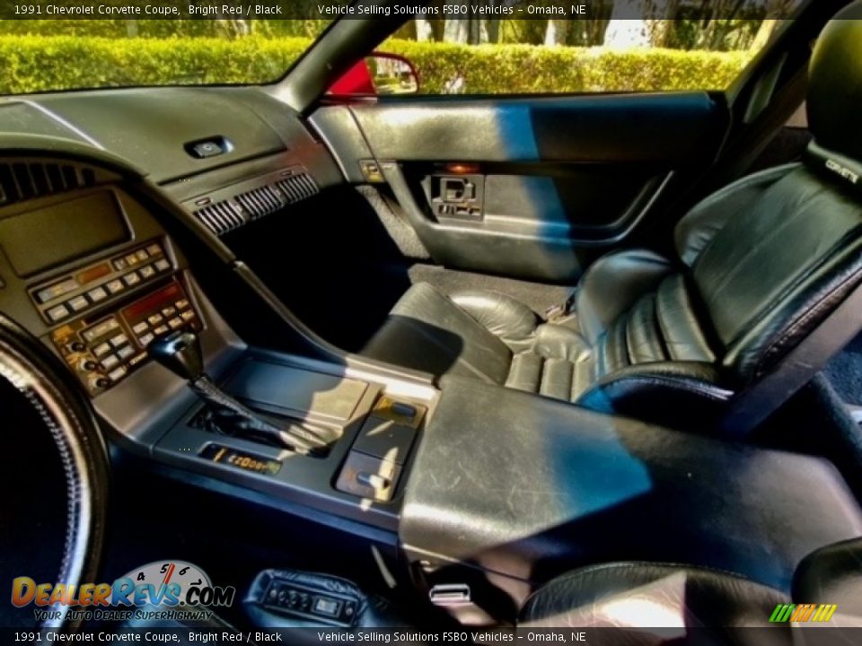 1991 Chevrolet Corvette Coupe Bright Red / Black Photo #26