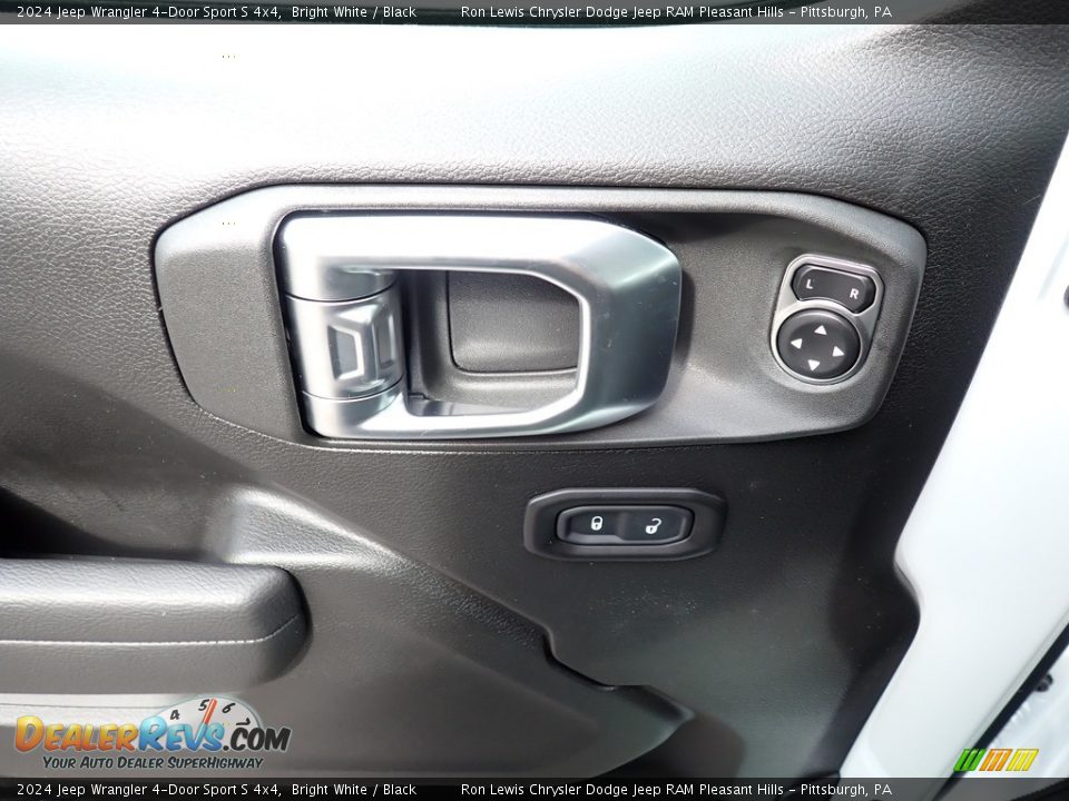 Door Panel of 2024 Jeep Wrangler 4-Door Sport S 4x4 Photo #14