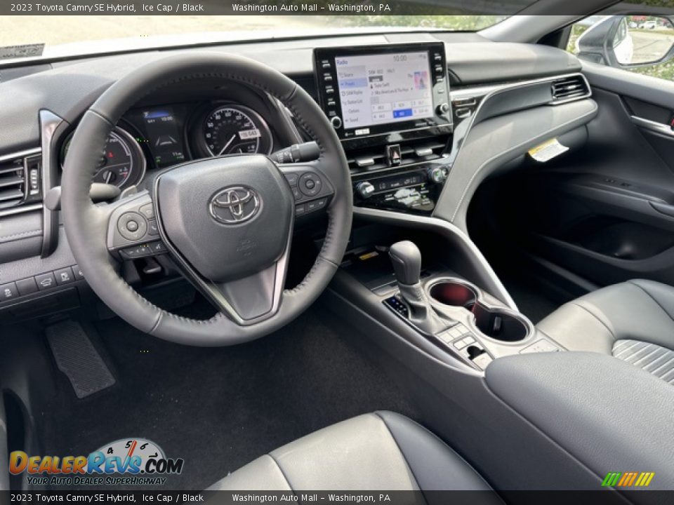 Black Interior - 2023 Toyota Camry SE Hybrid Photo #3