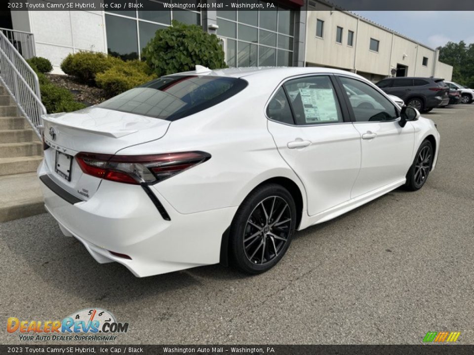 Ice Cap 2023 Toyota Camry SE Hybrid Photo #9