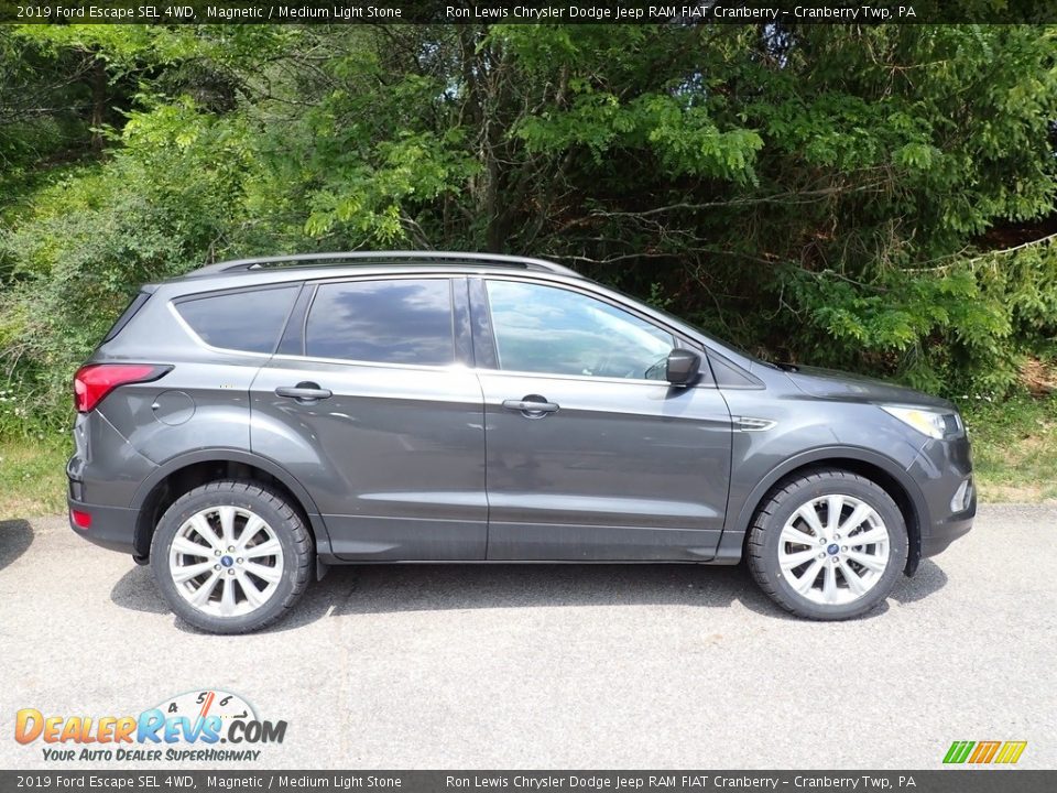 2019 Ford Escape SEL 4WD Magnetic / Medium Light Stone Photo #4