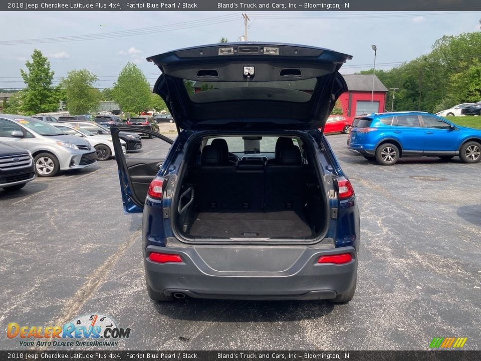 2018 Jeep Cherokee Latitude Plus 4x4 Patriot Blue Pearl / Black Photo #20