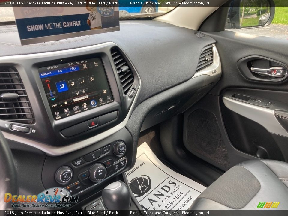 2018 Jeep Cherokee Latitude Plus 4x4 Patriot Blue Pearl / Black Photo #33