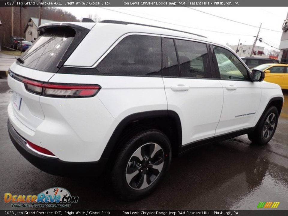 2023 Jeep Grand Cherokee 4XE Bright White / Global Black Photo #6