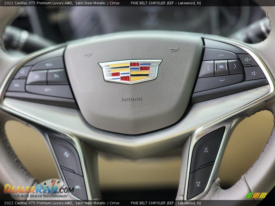 2022 Cadillac XT5 Premium Luxury AWD Steering Wheel Photo #9
