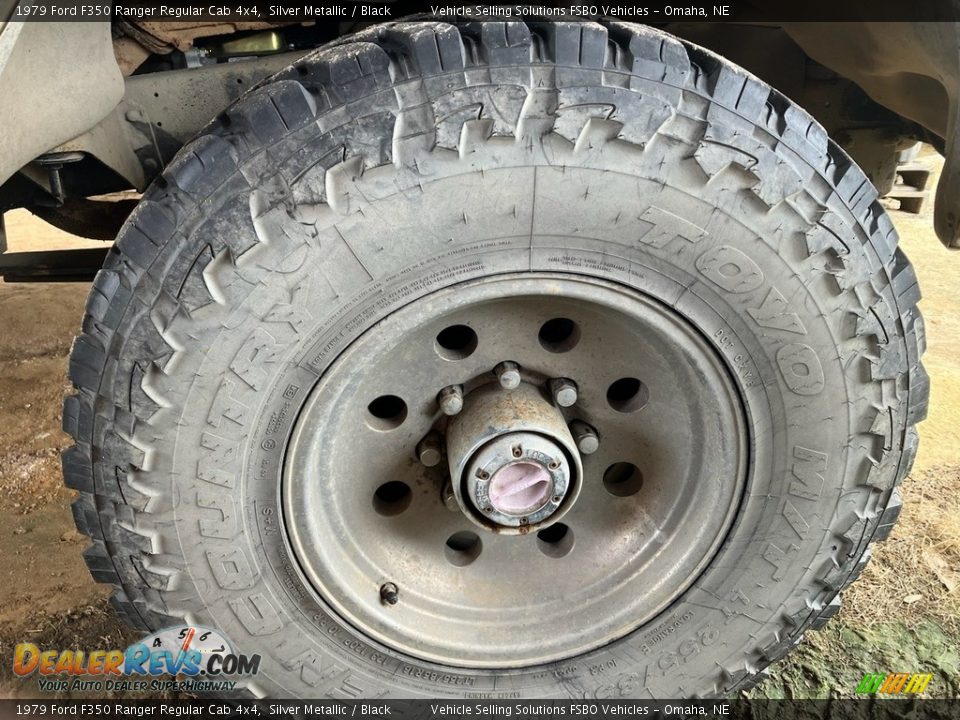 1979 Ford F350 Ranger Regular Cab 4x4 Silver Metallic / Black Photo #18