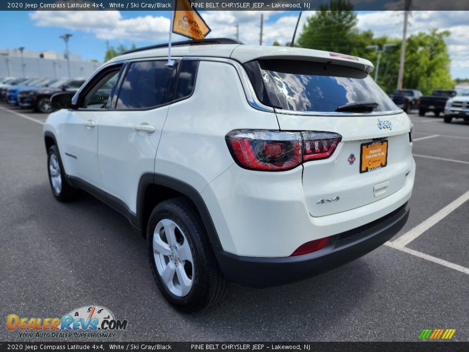 2020 Jeep Compass Latitude 4x4 White / Ski Gray/Black Photo #16