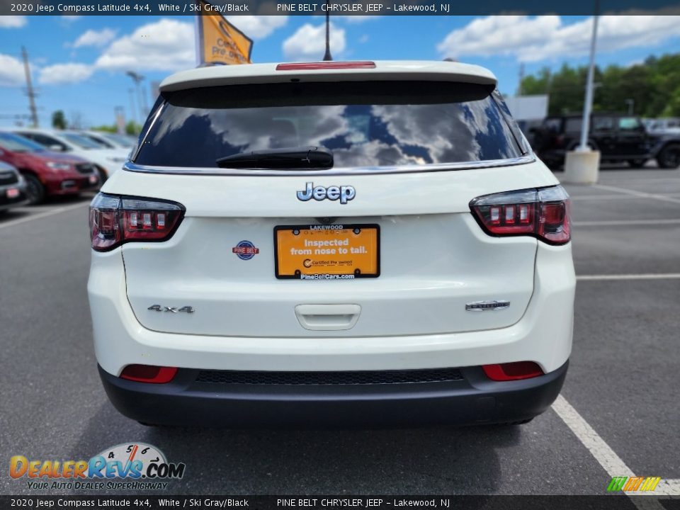 2020 Jeep Compass Latitude 4x4 White / Ski Gray/Black Photo #18